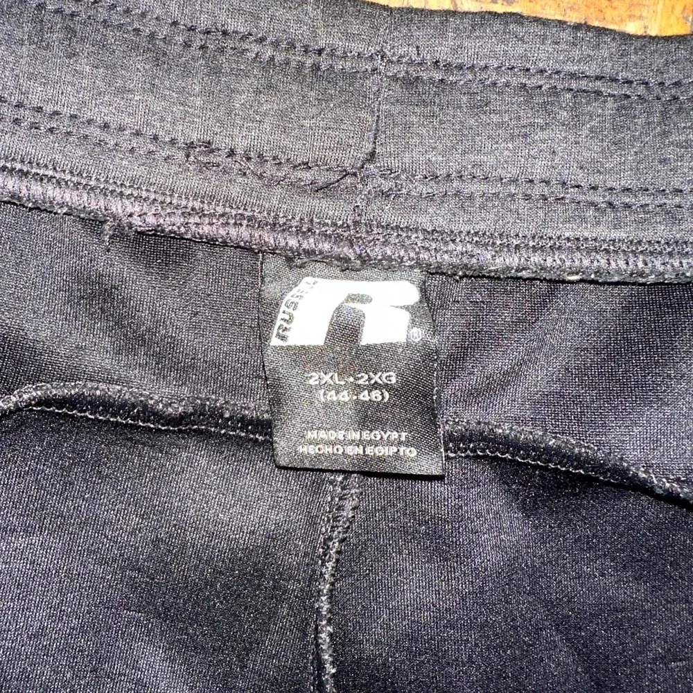 Russell Athletic Shorts Men's‎ 2XL Heather Charcoal Logo Flat Front Drawstring